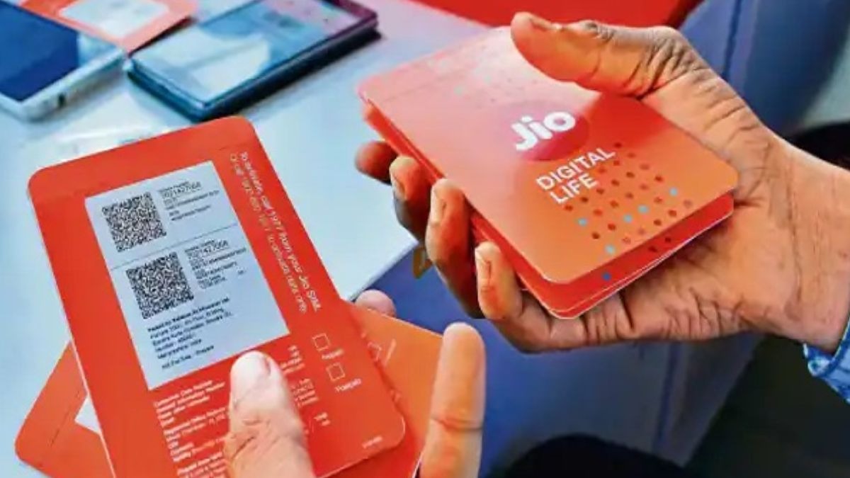 jio के 300 रुपये से कम वाले सस्ते रिचार्ज प्लान्स: फ्री कॉलिंग और डेटा के साथ बेहतरीन विकल्प..