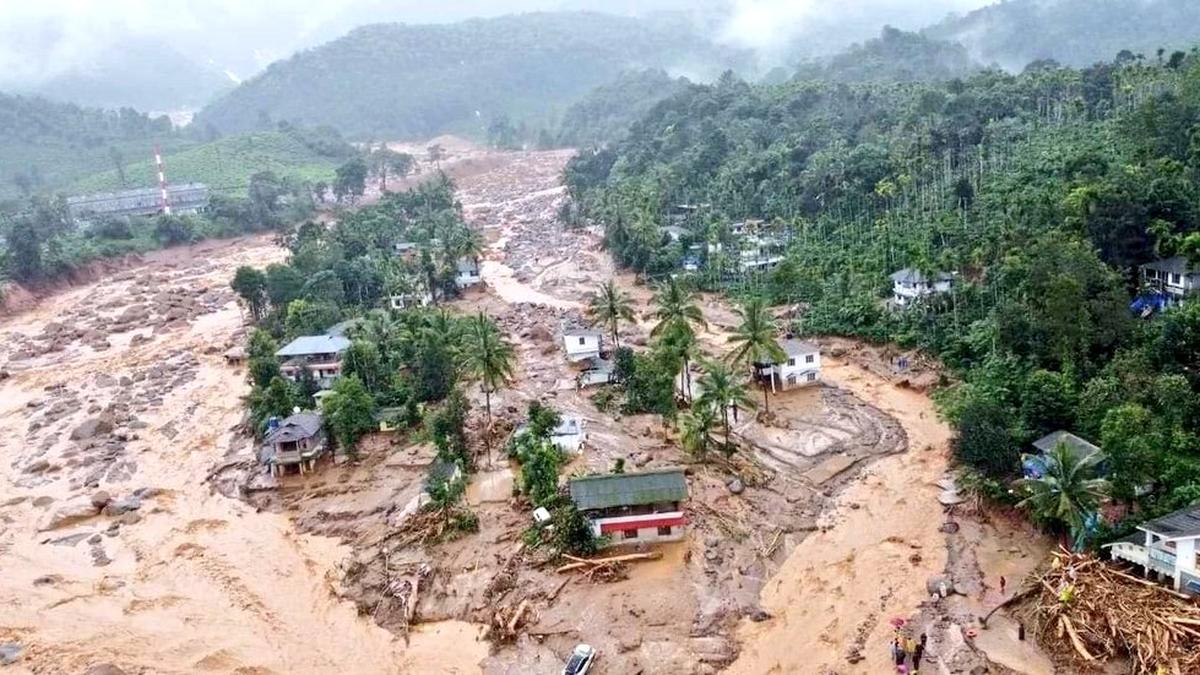 Wayanad Landslide: ताजा अपडेट और बचाव कार्यों की स्थिति