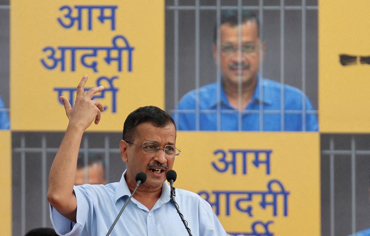 Delhi: हाईकोर्ट ने पूछा: क्या केजरीवाल को फिर से गिरफ्तार किया जाएगा?