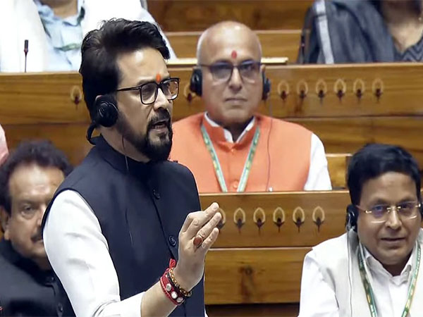 अनुराग ठाकुर की टिप्पणी पर कांग्रेस का विशेषाधिकार हनन नोटिस: संसद में बहस जारी