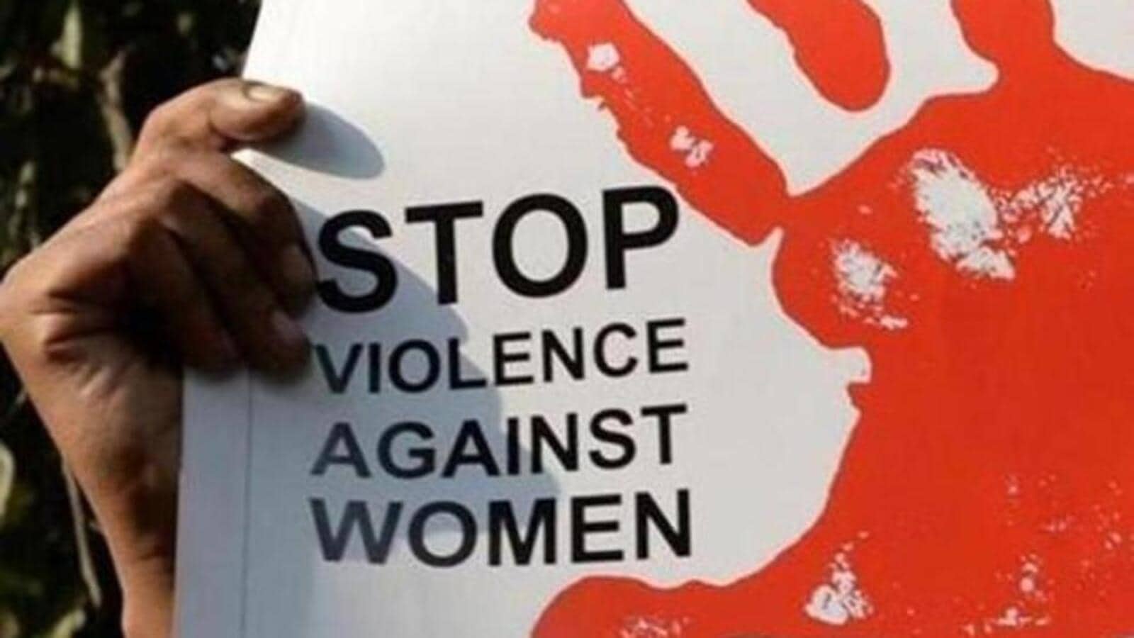 Delhi: महिला ग्राहक से छेड़छाड़ के आरोप में बाइक टैक्सी संचालक गिरफ्तार