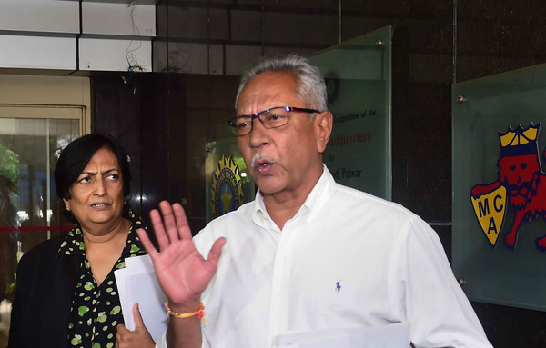 Anshuman Gaekwad: का निधन: भारतीय क्रिकेट का एक युग समाप्त"
