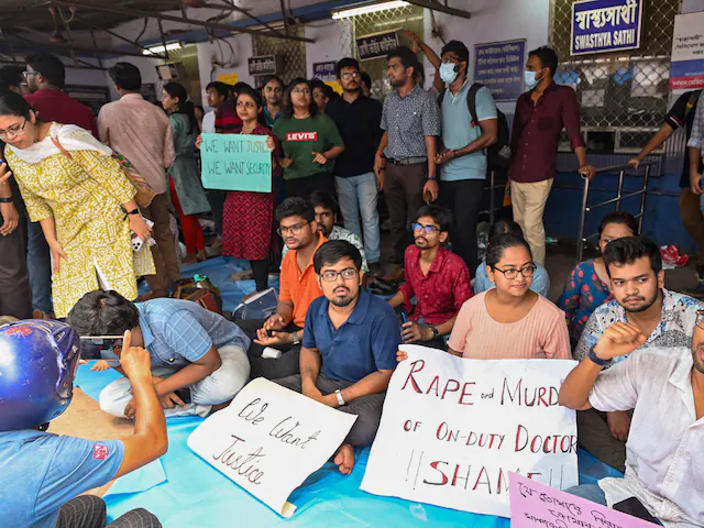 कोलकाता: डॉक्टर की संदिग्ध हत्या और बलात्कार मामला – आत्महत्या से हत्या तक का सफर