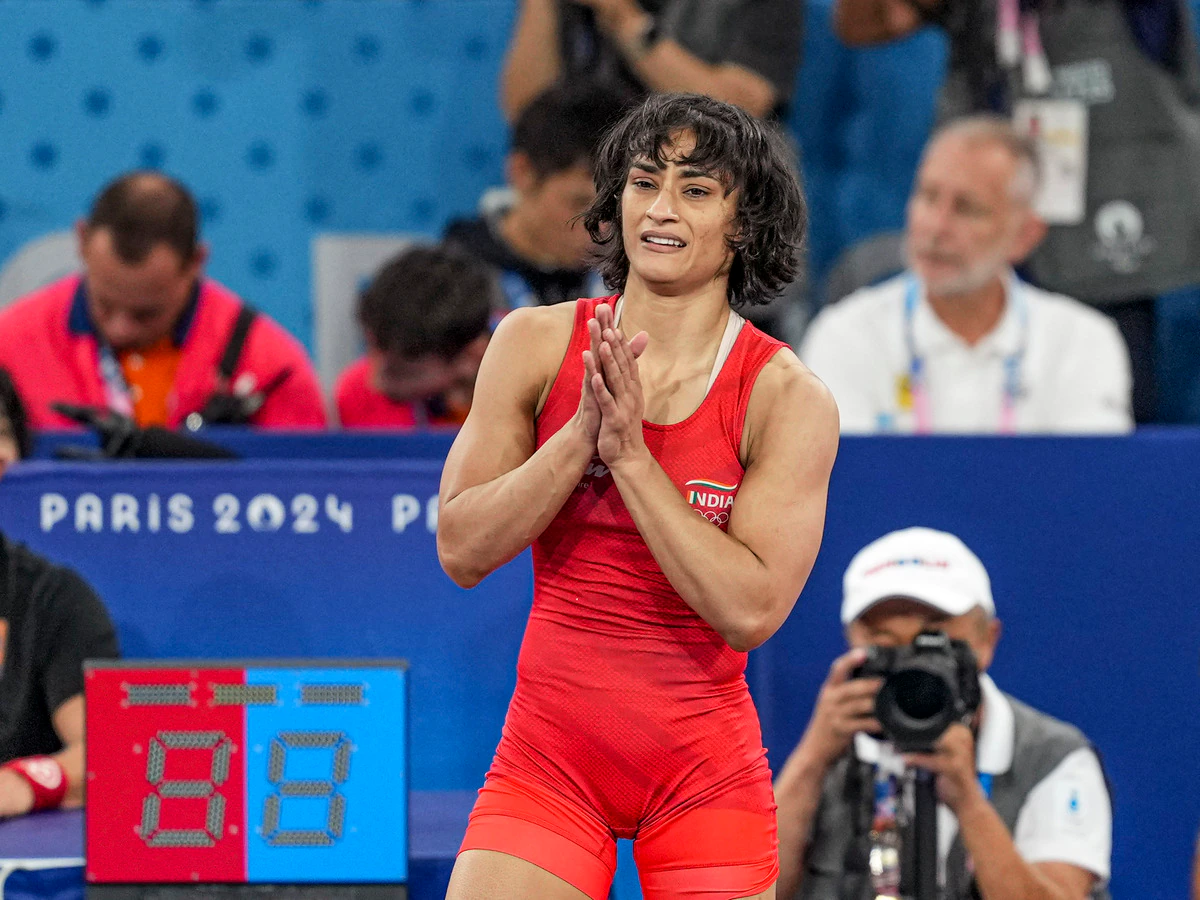 Paris Olympics में विनेश फोगाट की डिसक्वालीफिकेशन: हरियाणा में बड़ा फैसला