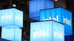 Intel: ने 18,000 कर्मचारियों की छंटनी की योजना बनाई"