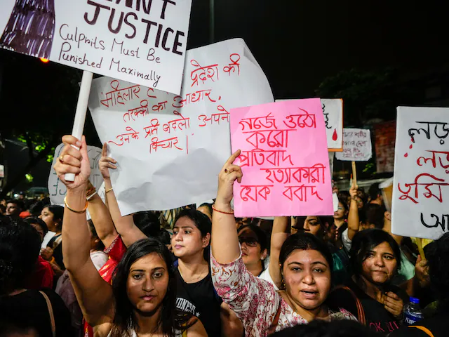 Kolkata doctor case: 150 ग्राम वीर्य नहीं, गर्भाशय का वजन