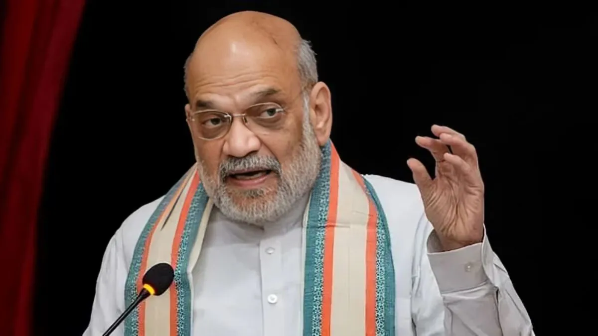 Amit Shah in UP: अमित शाह का अखिलेश यादव पर हमला, बोले- जनता सपा की तीसरी पीढ़ी तक को माफ नहीं करेगी