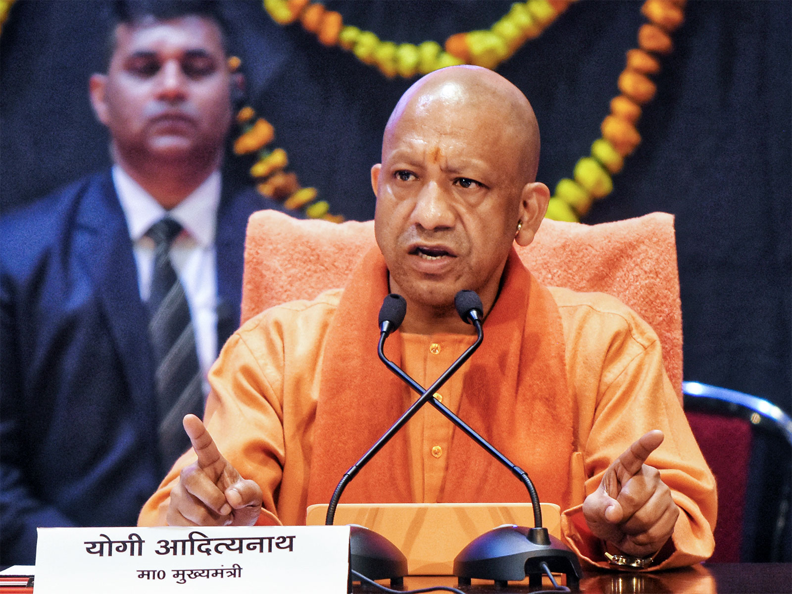 UP Cabinet Meeting: यूपी में 10 लाख शिक्षकों-कर्मचारियों को कैशलेस इलाज का तोहफा? योगी कैबिनेट में 16 से ज्यादा प्रस्तावों पर नजर