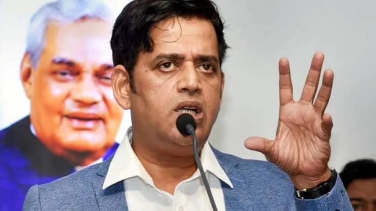 रवि किशन का विपक्ष पर हमला, बोले- शिक्षक बीजेपी के साथ; टाइगर श्रॉफ पर हमले की भी निंदा की